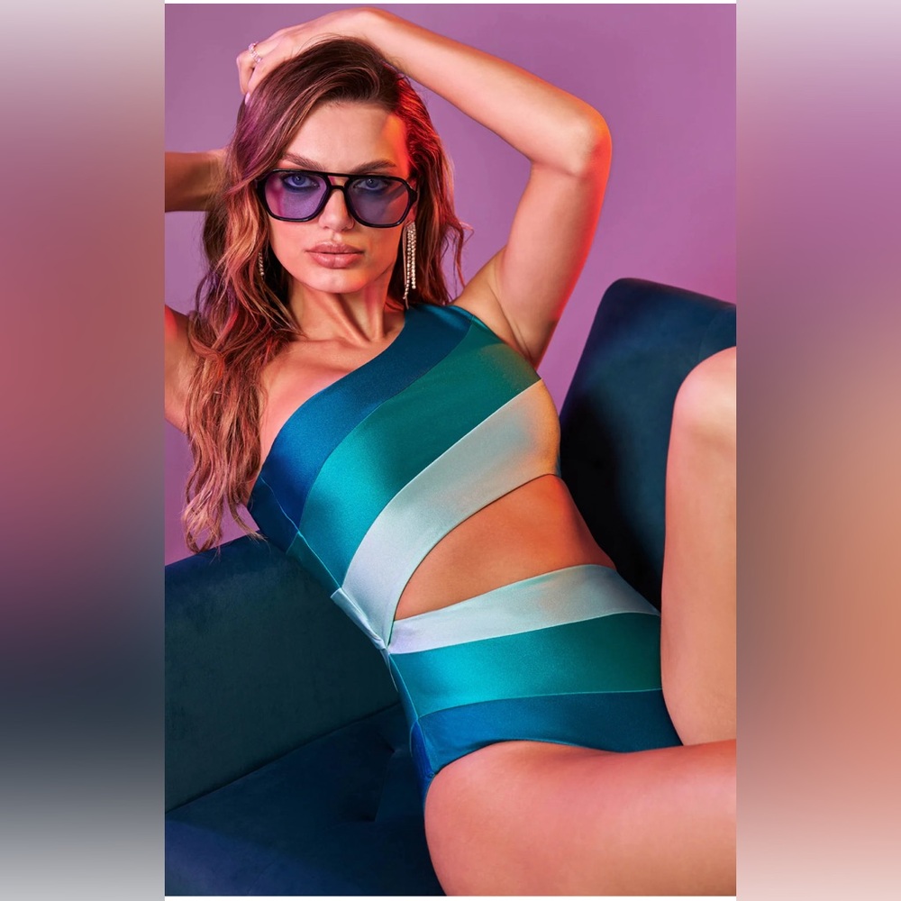 Beach Riot Joyce One Piece Cosmic Colorblock, Large, $168 - Picture 7 of 10